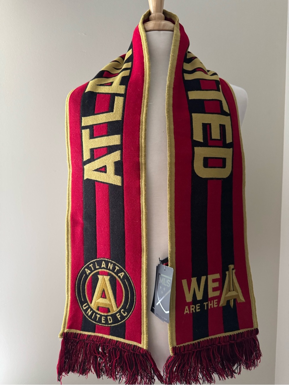 Atlanta United MLS Scarf We Are The A • Reversible Fringe Soccer NWT